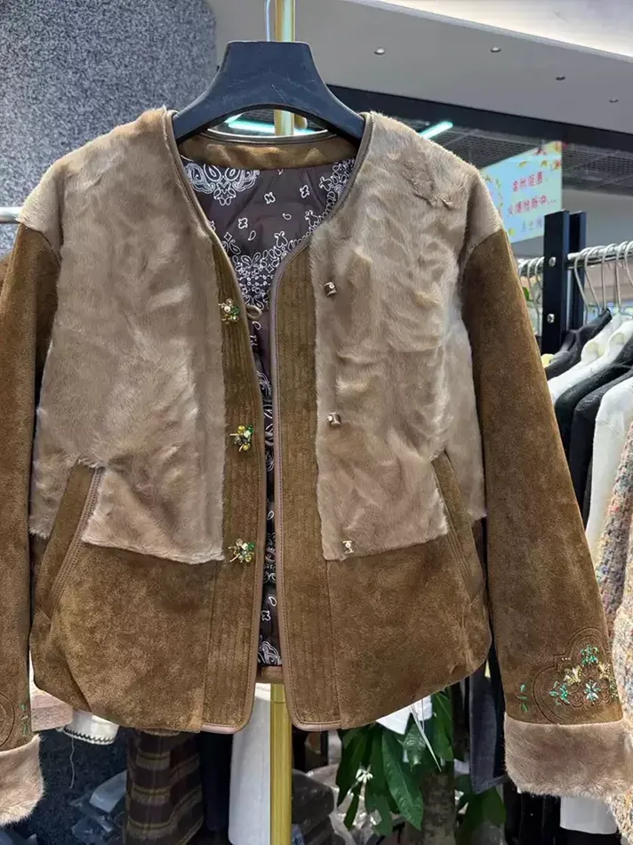 Women's embroidered down jacket — Style 26832
