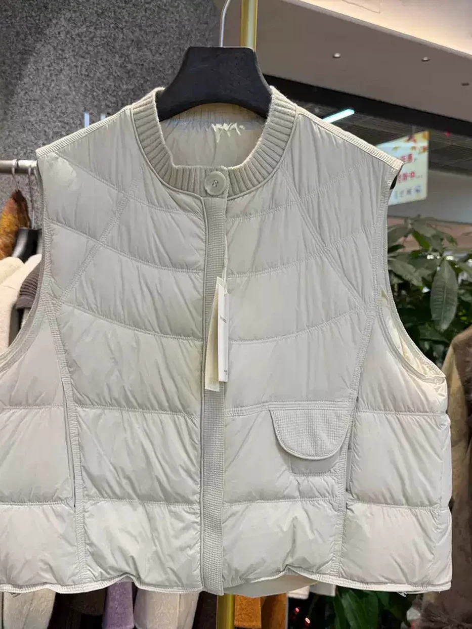 Women's panelled zip down vest — Style 6111-1094504166620
