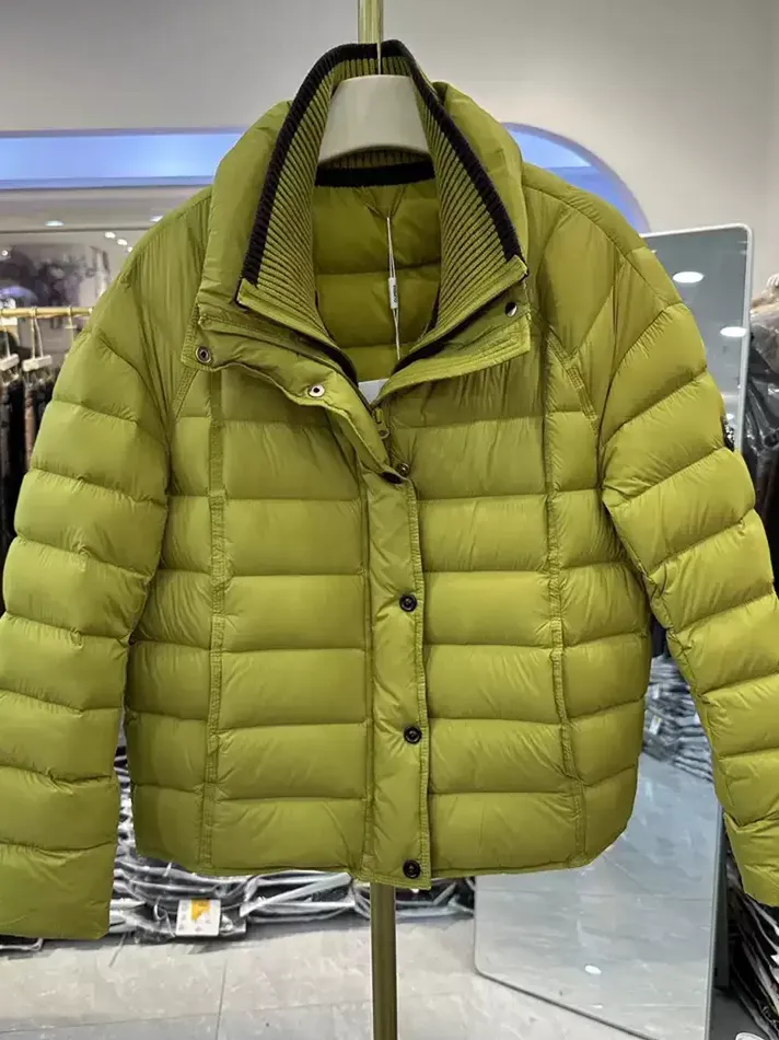 Women's olive zip down jacket — Style 92655