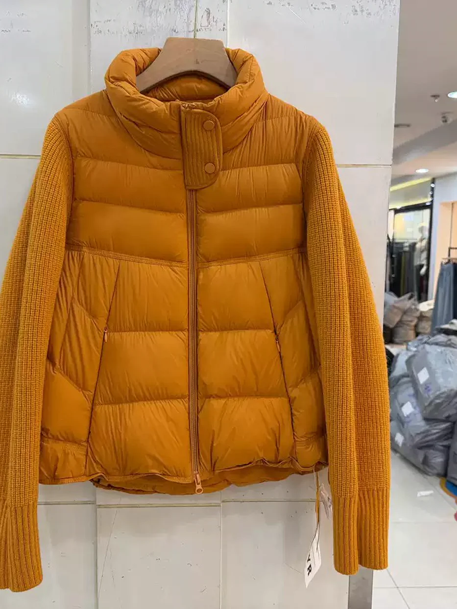 Women's knit-sleeve panelled zip down jacket · 98059