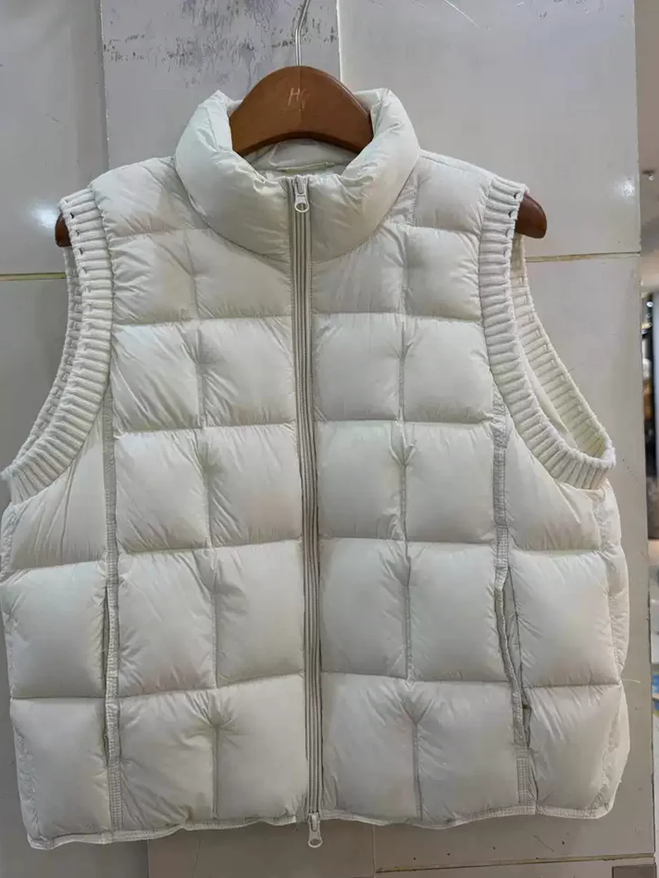 Stand-collar sleeveless down jacket, relaxed fit — Style H66102