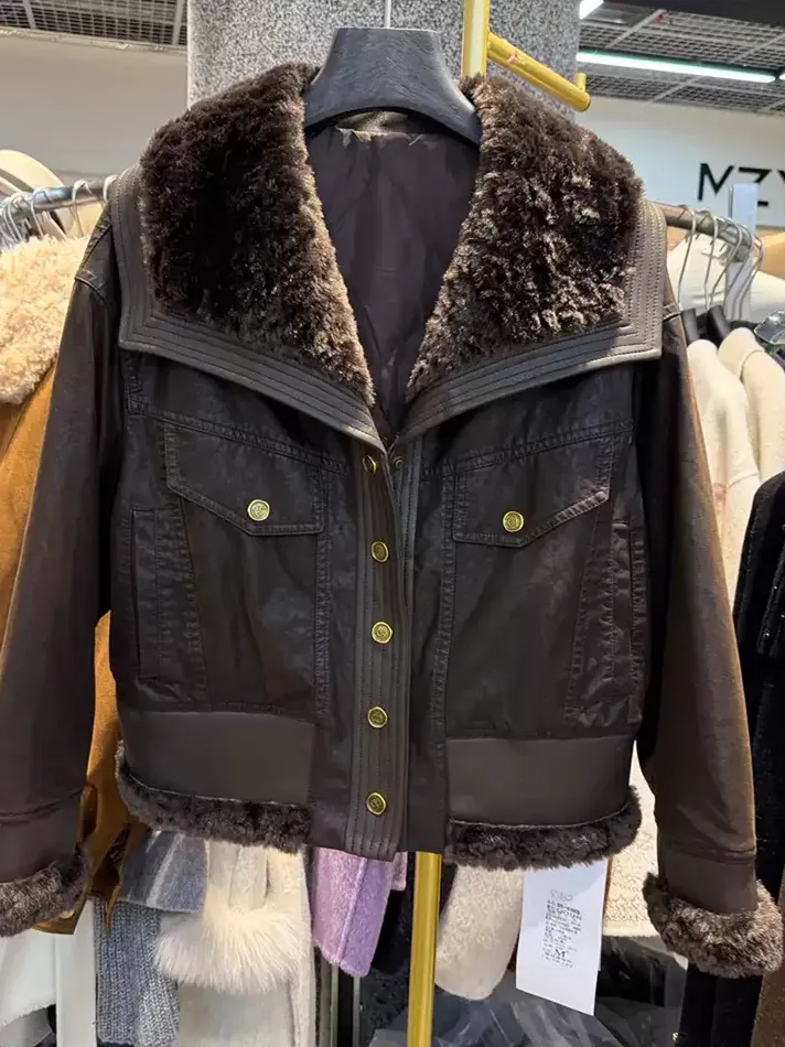 Women's lapel fur down jacket — Style Q098