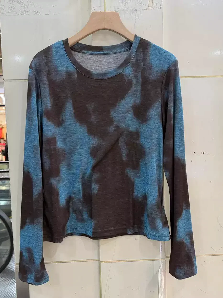 Crew-neck long-sleeve T-shirt — Style 26232