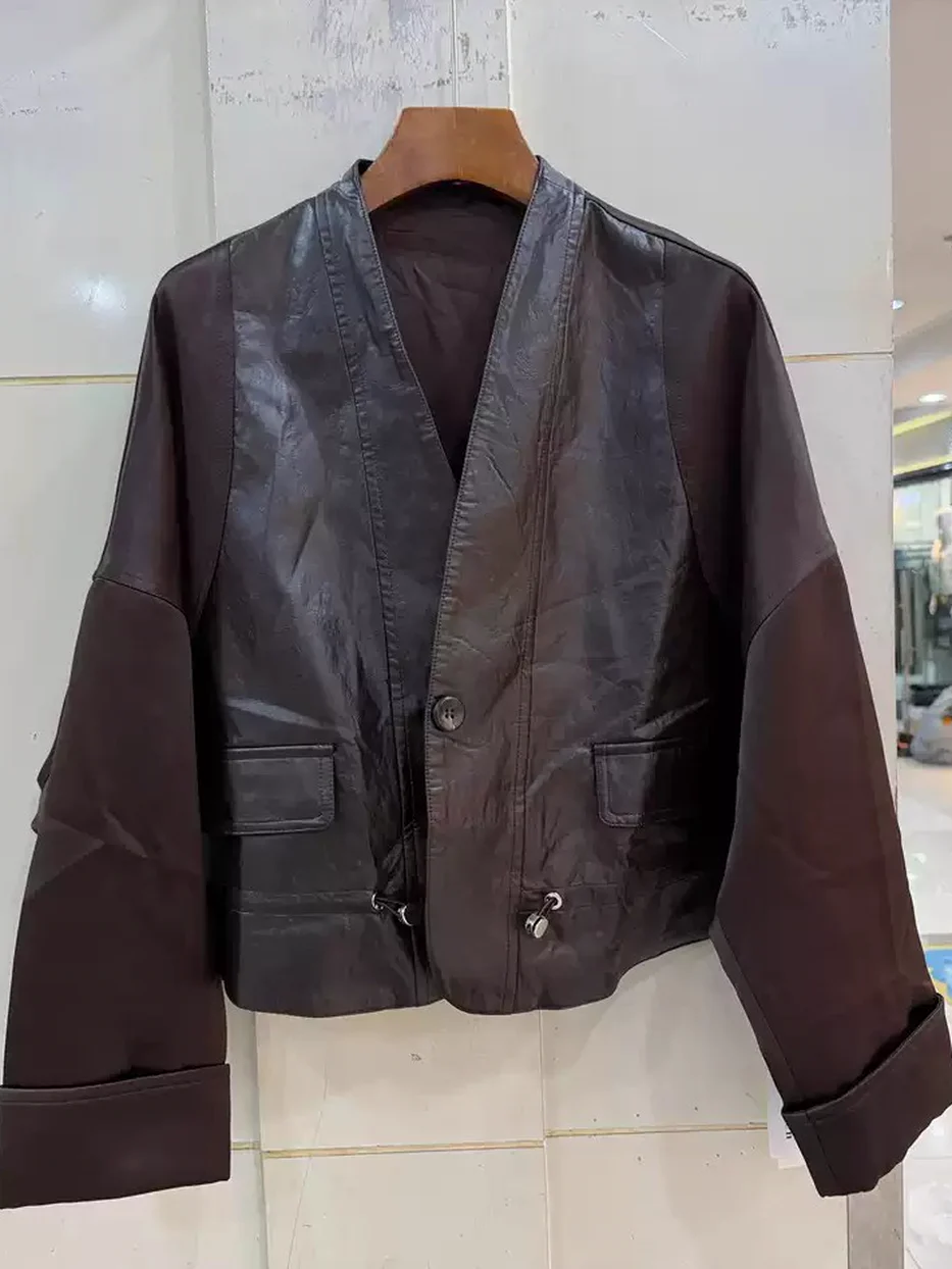 Drawstring V-neck jacket, cinched-waist fit — Style 999