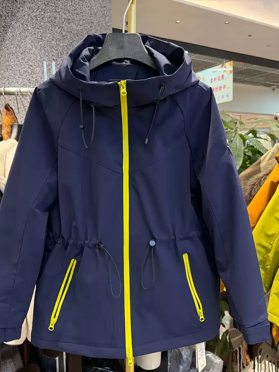 Women's cinched-waist drawstring shell jacket — Style Z26116