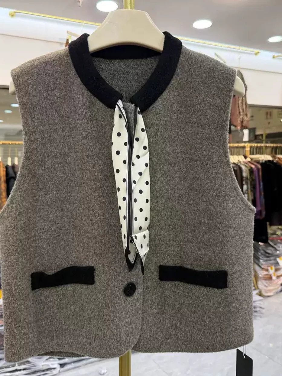 Vest — Style 06112H