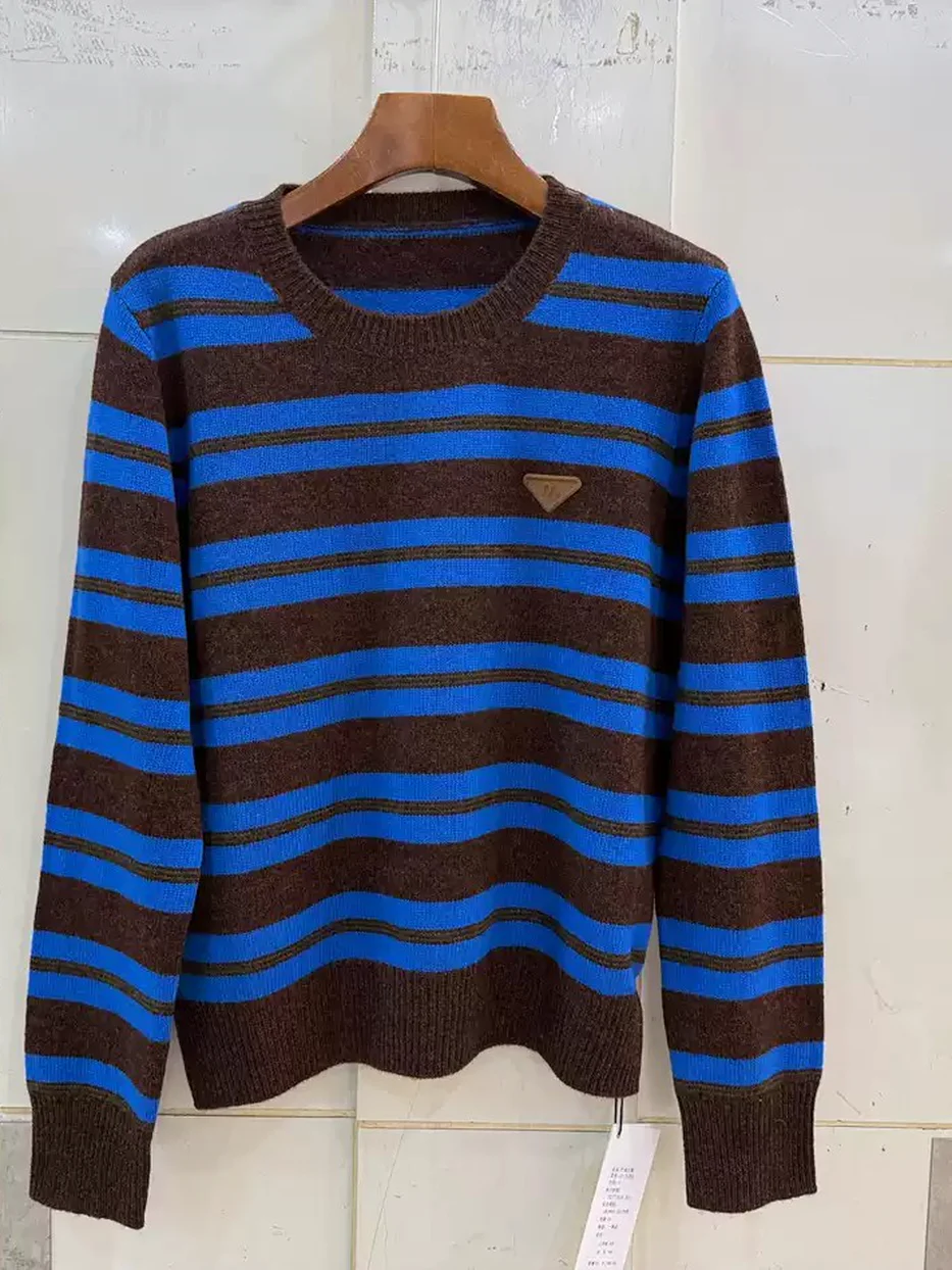 Women's colour-block striped knit top · 98059
