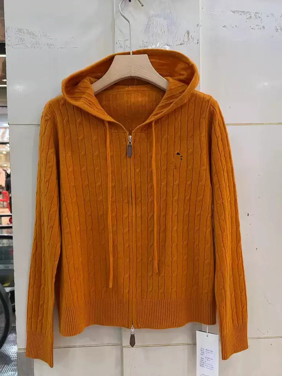 Women's cable-knit double-zip cardigan · 98059