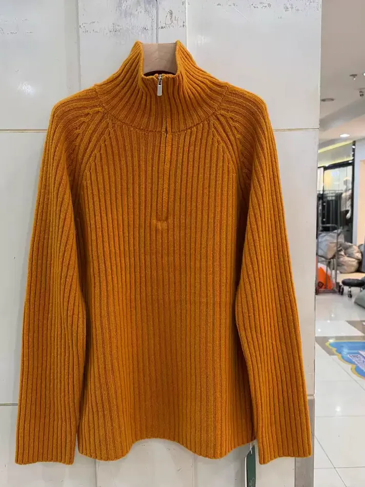 Women's zip mock-neck slim knit sweater — Style 188-66851