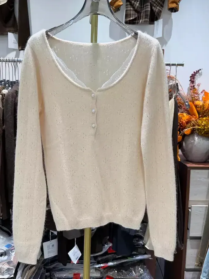 Women's grey knit sweater — Style 2589170