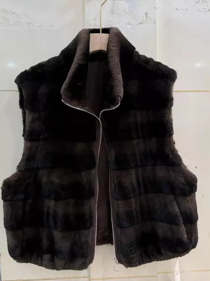 Women's zip fur vest — Style 26855