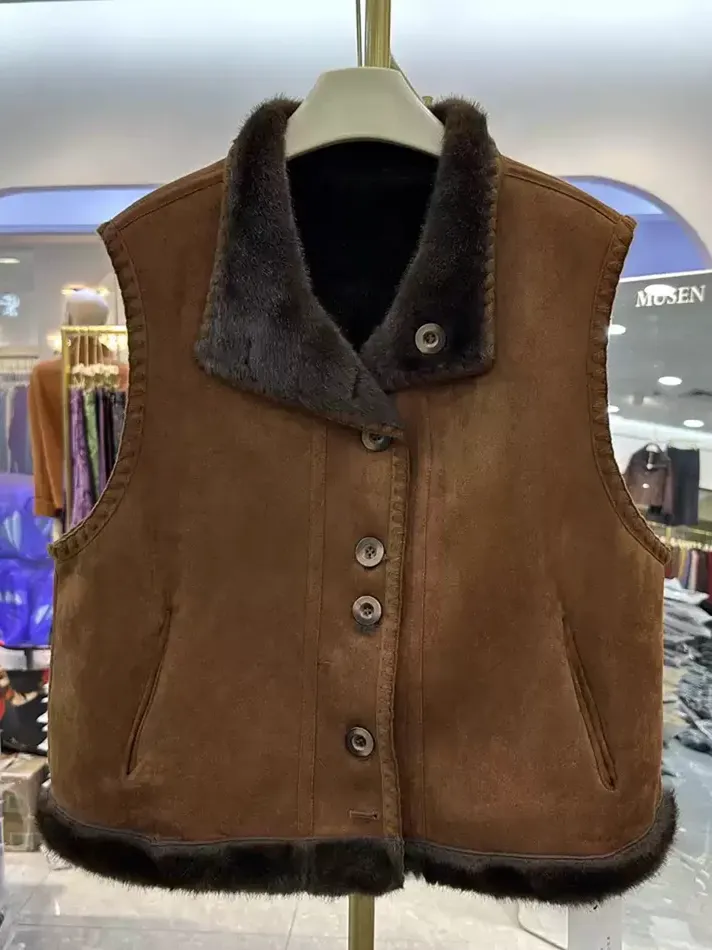 Women's single-breasted lapel fur vest — Style 26B092