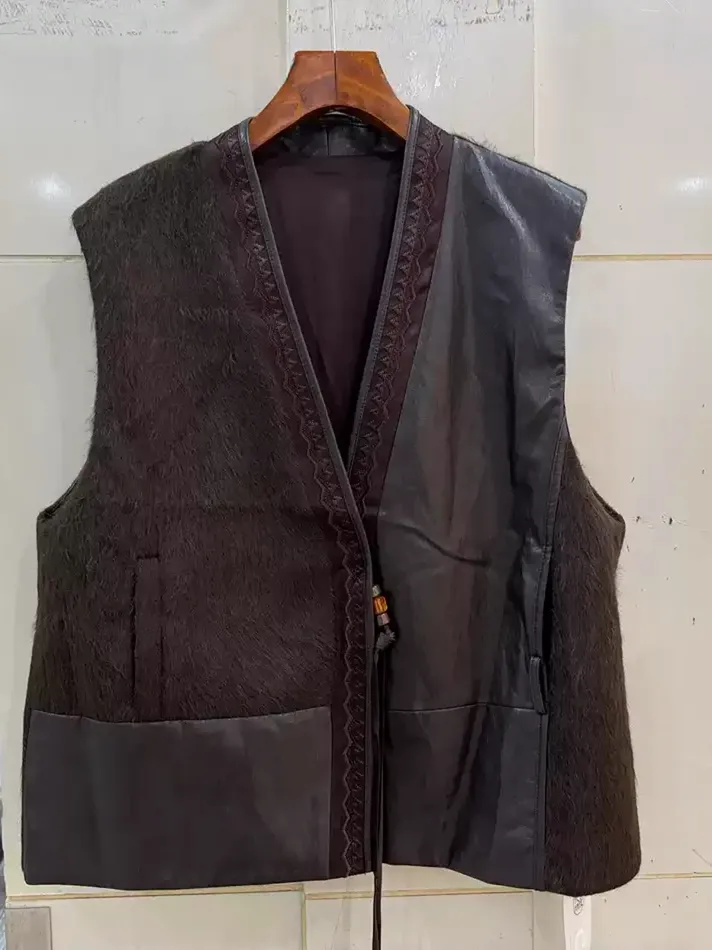 Women's v-neck wool midi vest — Style 26D065
