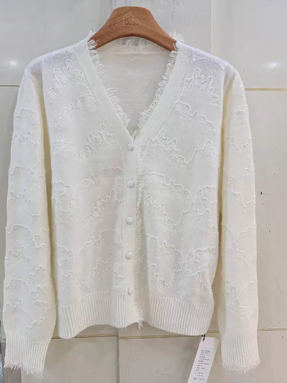Single-breasted V-neck wool-cashmere cardigan — Style 3-E211