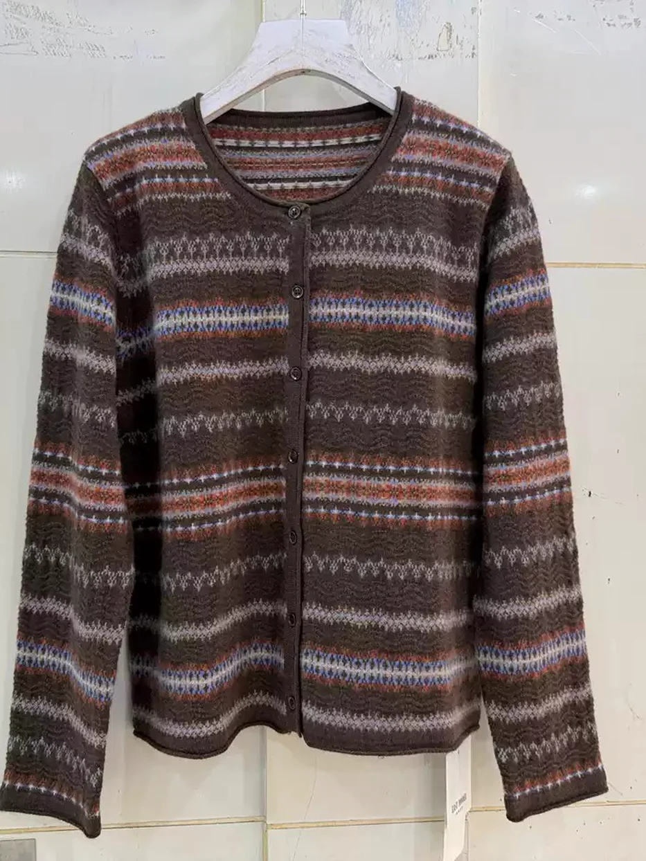 Colour-block crew-neck knit sweater — autumn-winter · 49546