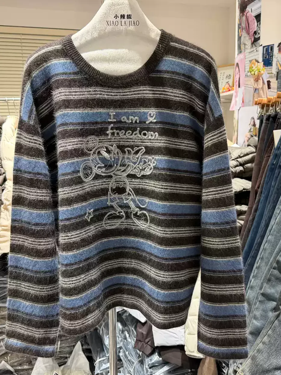 Women's grey colour-block crew-neck knit sweater — Style 63109