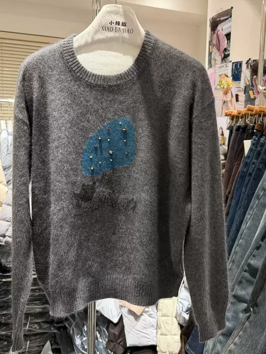 Women's crew-neck knit sweater — Style 6321