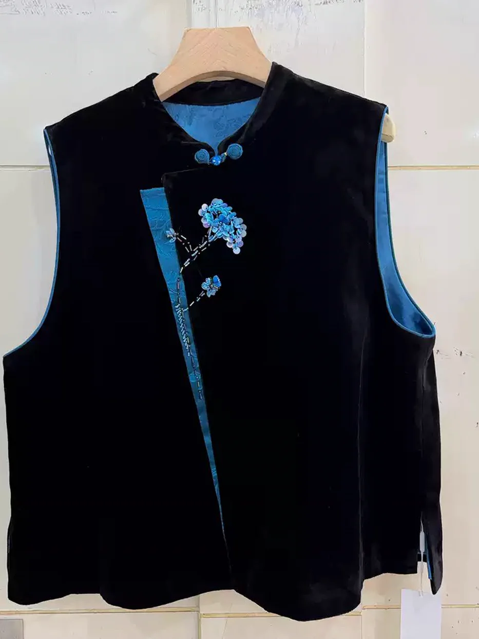 Beaded stand-collar vest — Style 661152