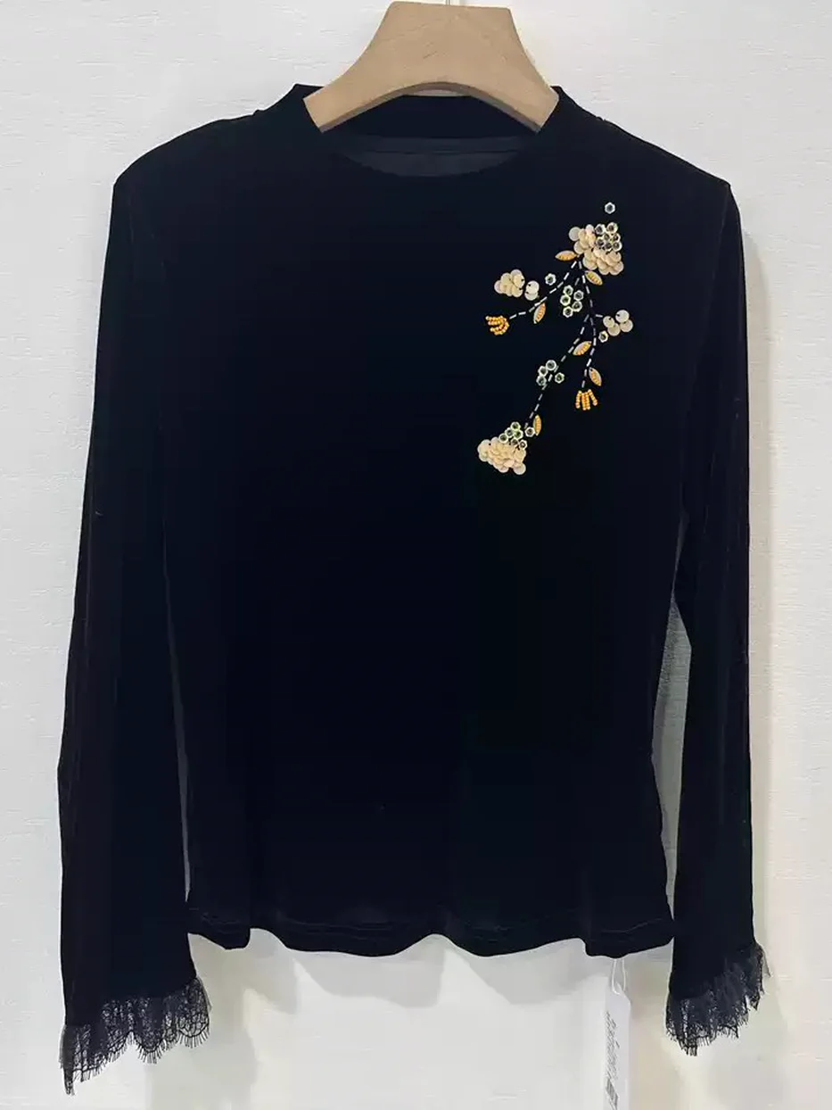 Women's sequinned stand-collar knit top · 98059