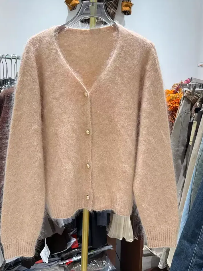Women's single-breasted v-neck wool knit cardigan — Style 6830