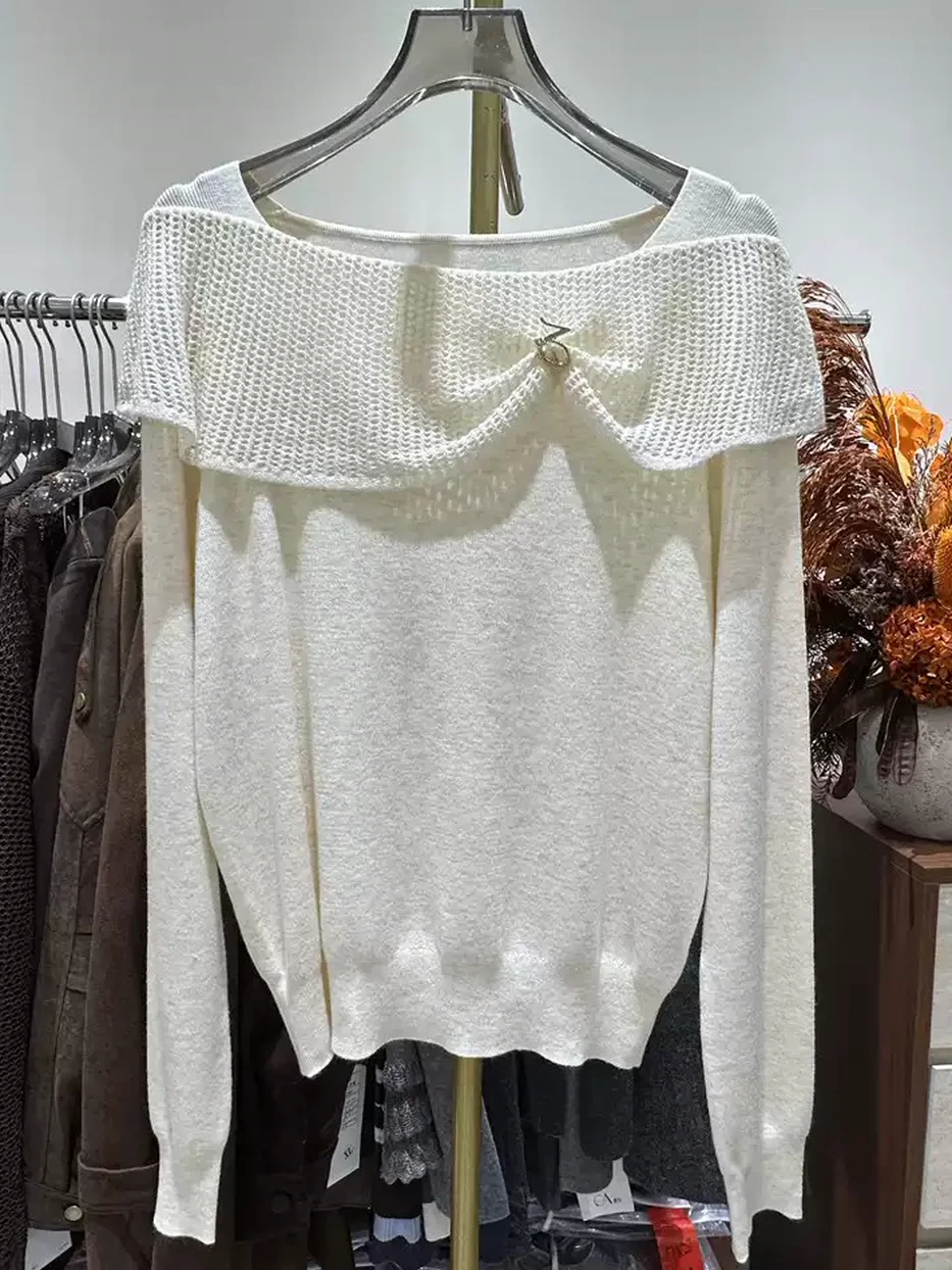 Women's wool beige knit top · 98059