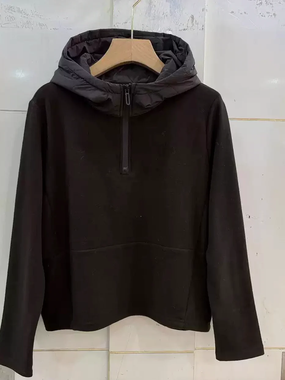 Women's zip hooded knit top · 98059