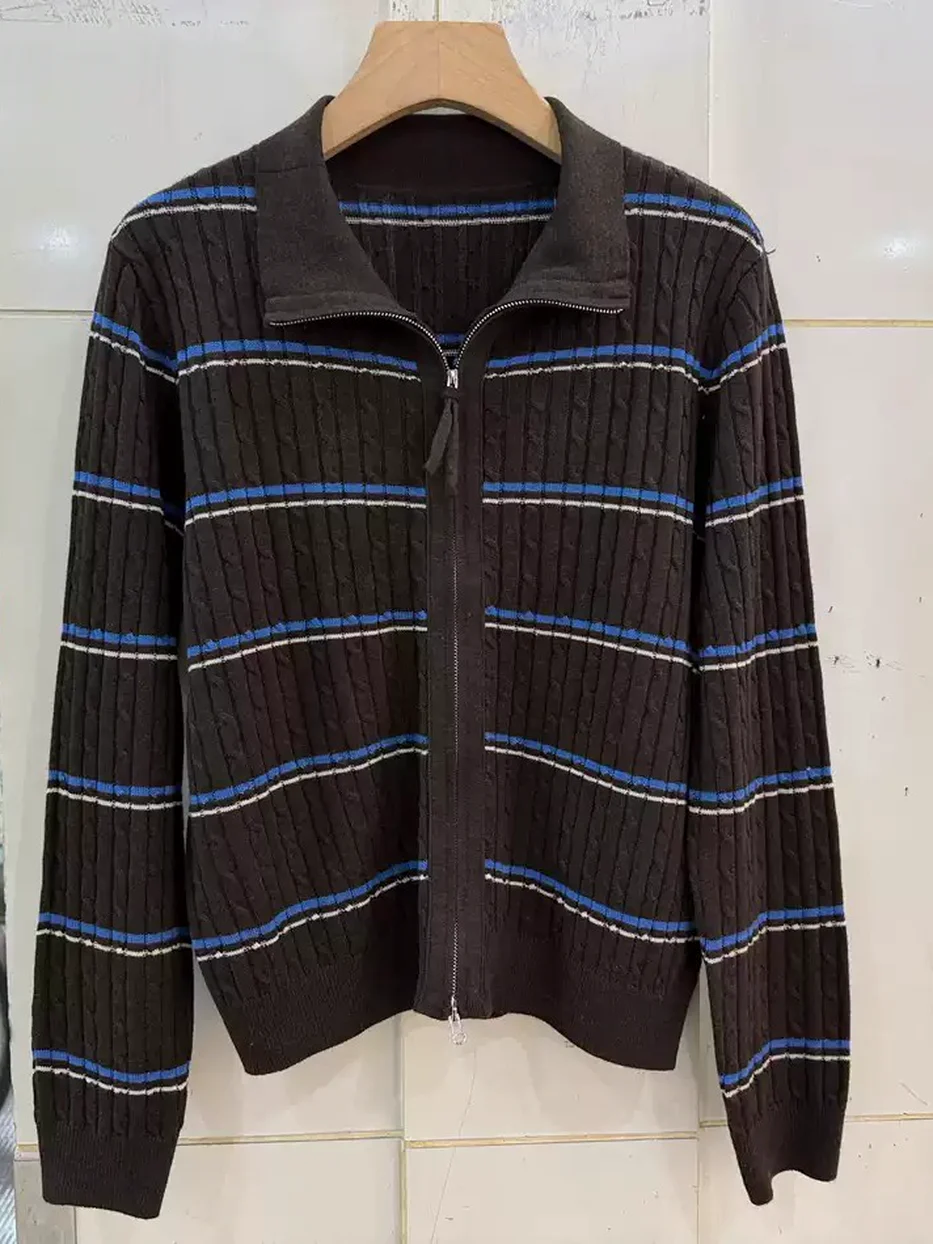 Single-breasted knit cardigan — Style 77726-2