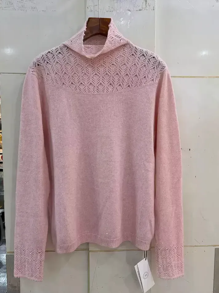 Women's mock-neck knit sweater — Style 826118