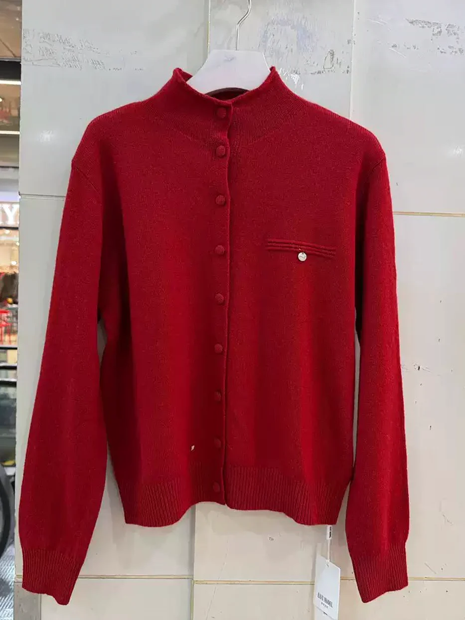 Single-breasted turtleneck wool knit cardigan, slim fit · 87776