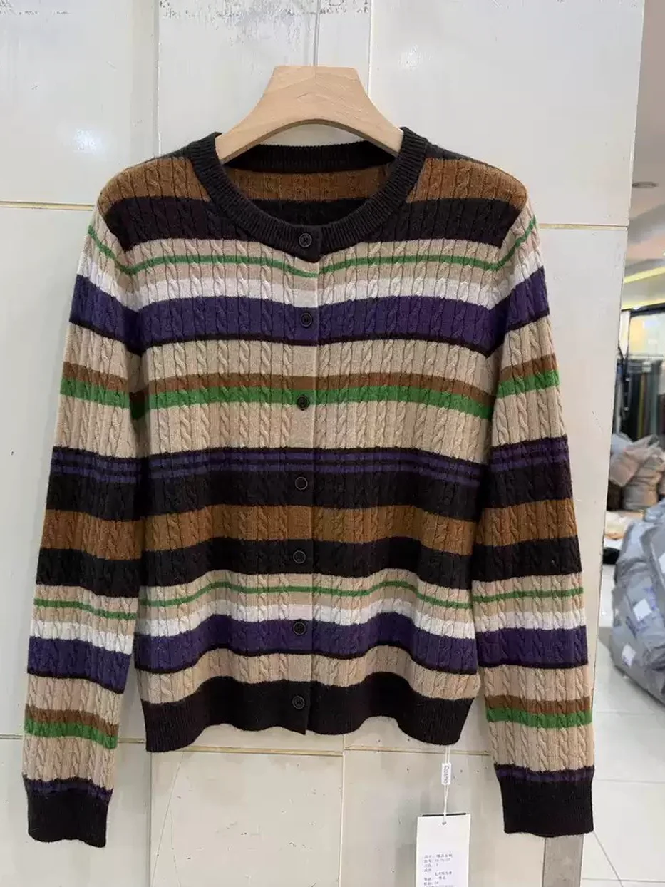Women's cable-knit colour-block cardigan · 98059