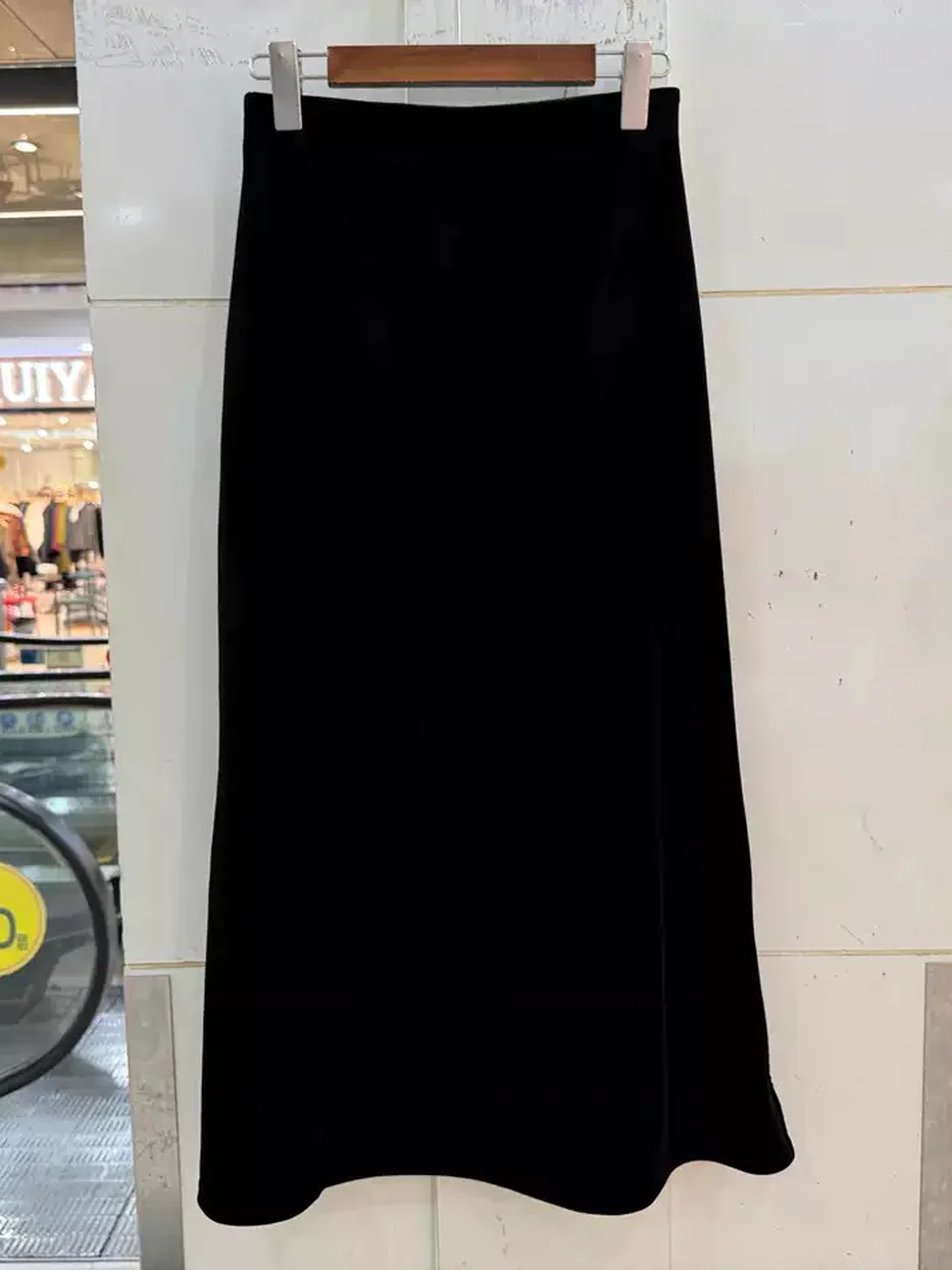 Slit skirt 661210-2 — Style 661210-2