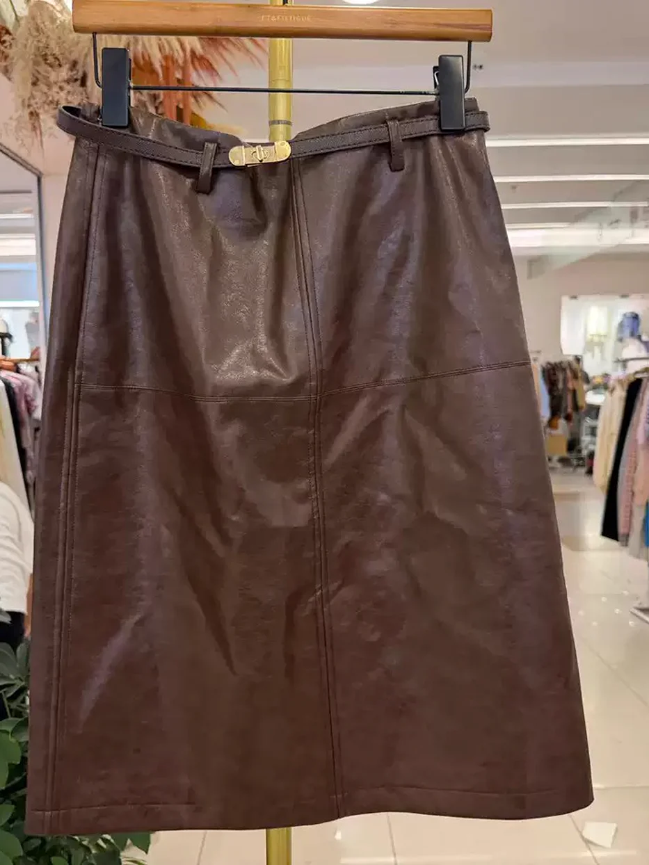 Slit skirt, A-line fit — Style A7128