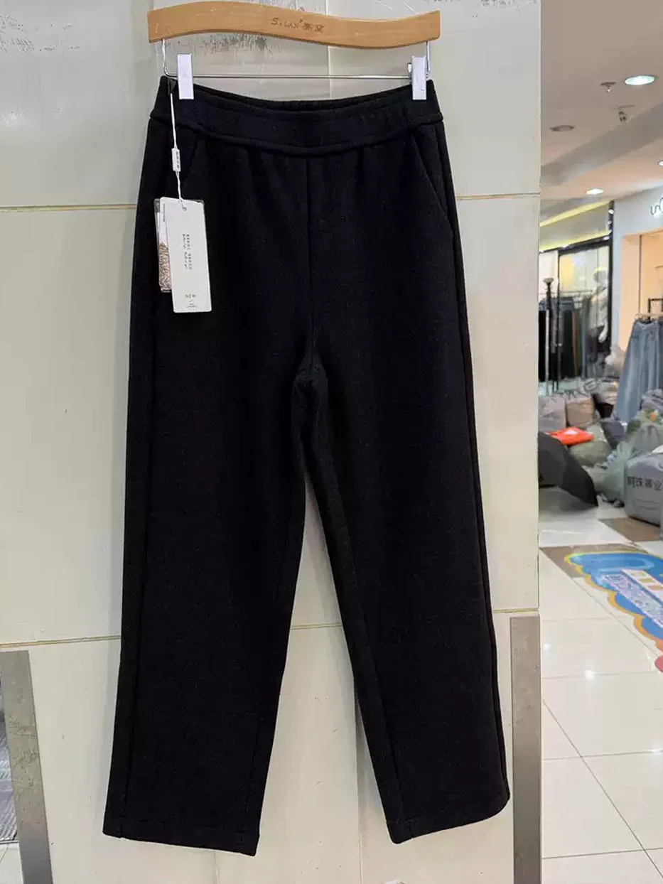 Women's elastic-waist fleece-lined tapered trousers — Style 26811-1095738160957