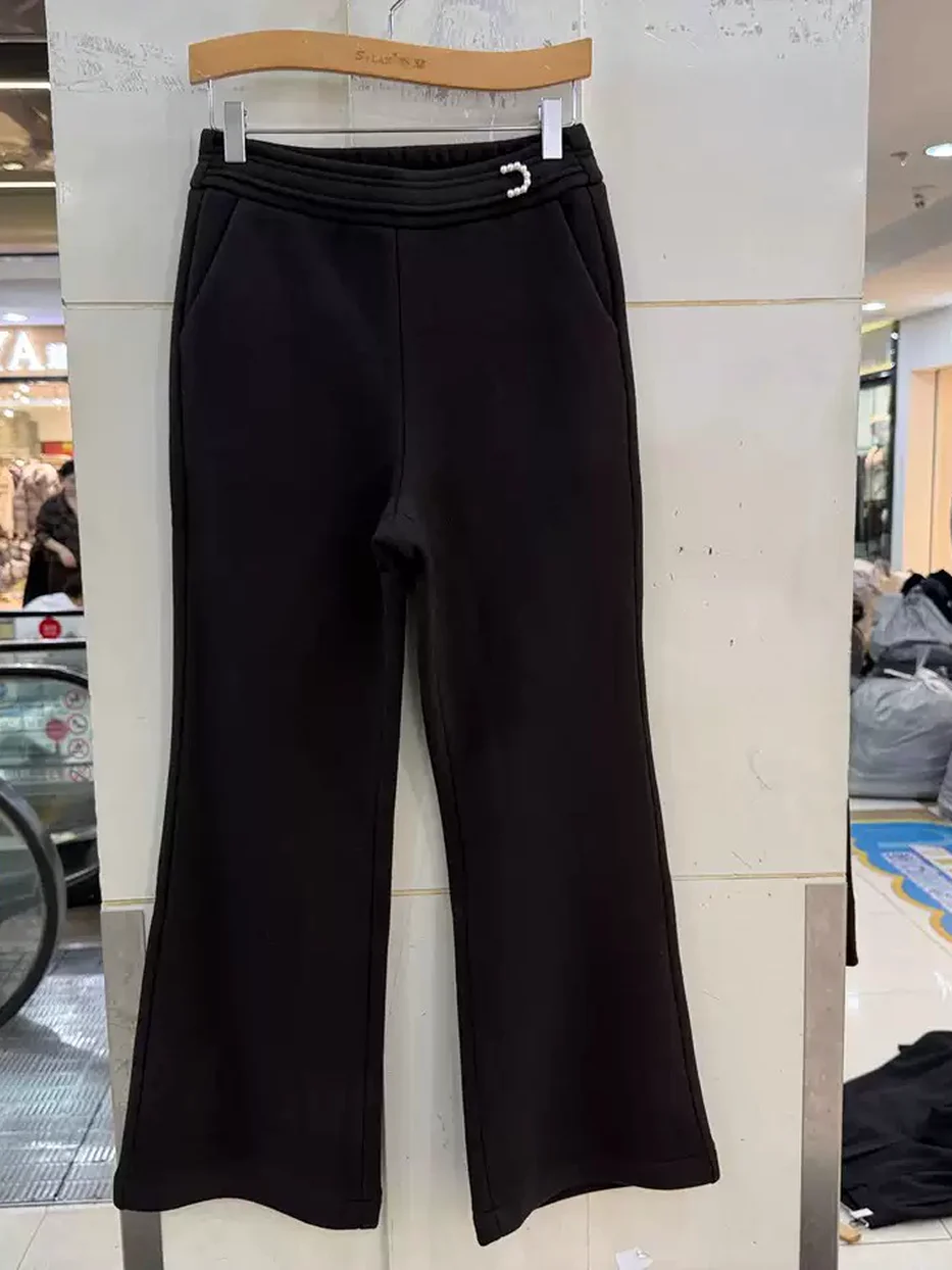 Women's elastic-waist fleece-lined flared trousers — Style 26812