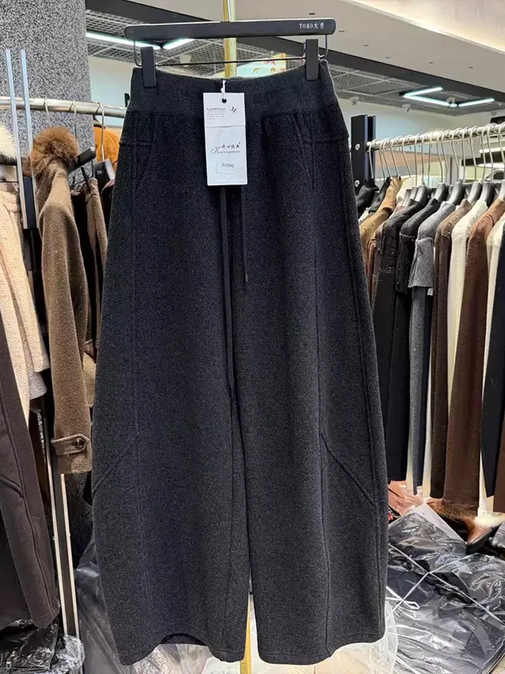 Women's wide-leg curved-leg trousers — Style 3096