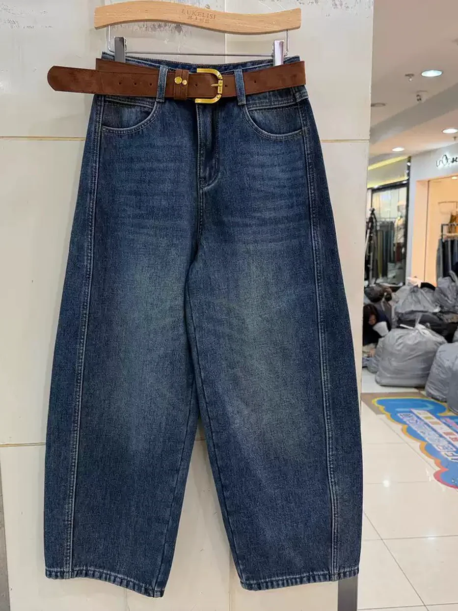 Women's denim fleece-lined curved-leg jeans — Style 66201