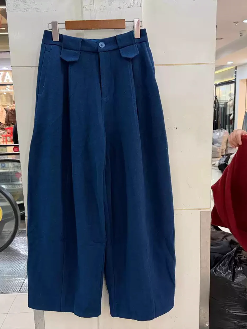 Women's wool brushed trousers — Style 860857