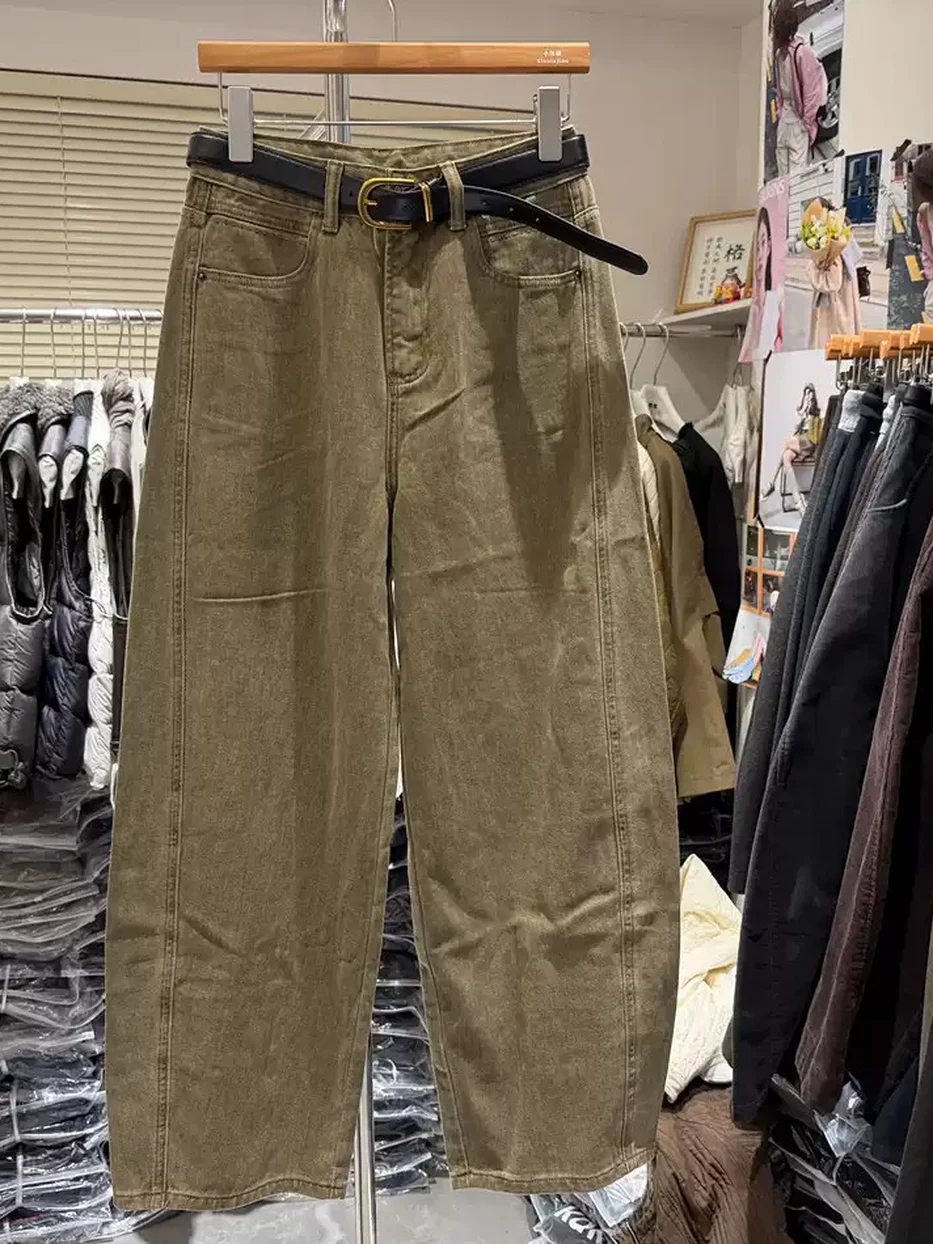 Belted curved-leg trousers — Style 89015
