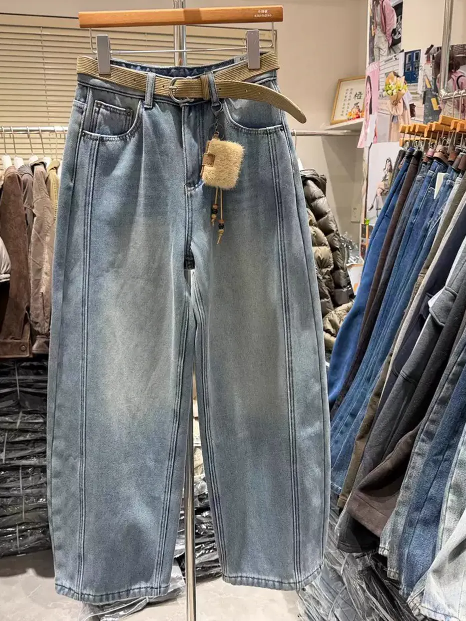 Women's belted denim fleece-lined curved-leg jeans — Style DF6098
