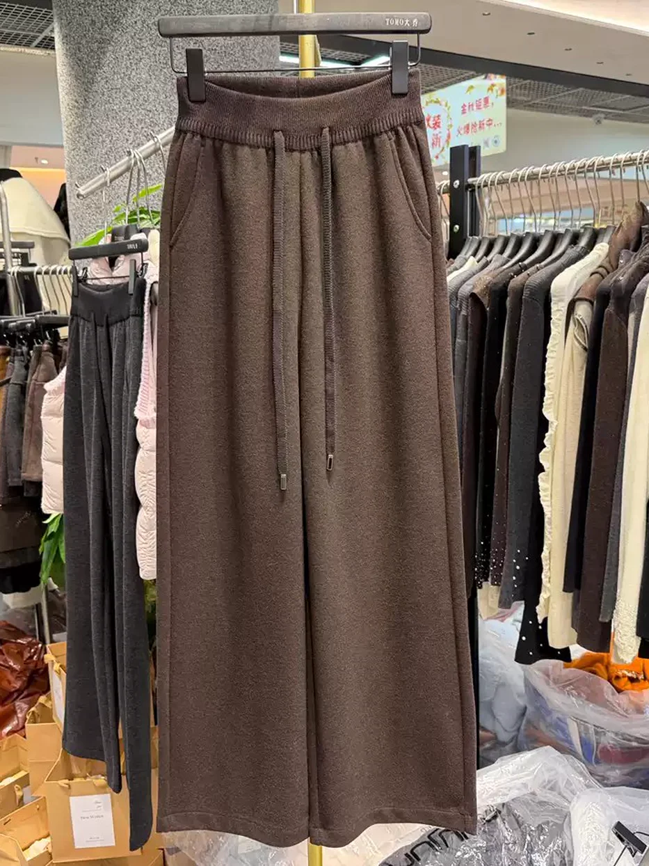 Drawstring trousers, straight fit — Style X297